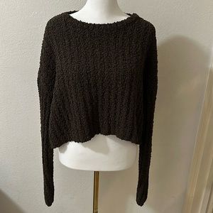 Crop olive sweater